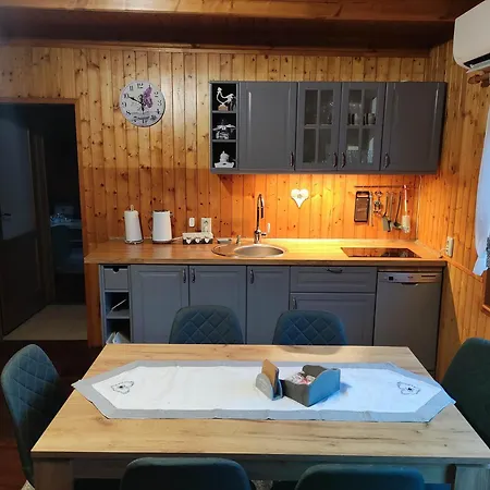 Bobo Appartement Stozok